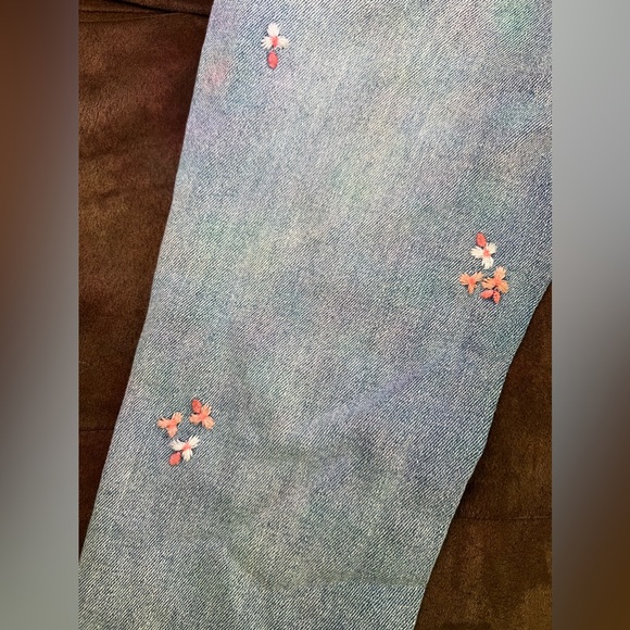 CAT & JACK HIGH RISE STRAIGHT FLORAL JEANS SZE 4 GRLS - Picture 5 of 8